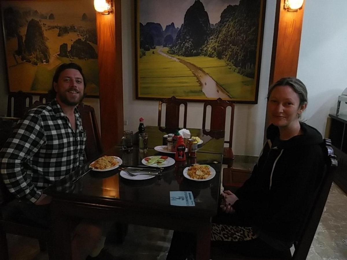 Lys Homestay ニンビン エクステリア 写真