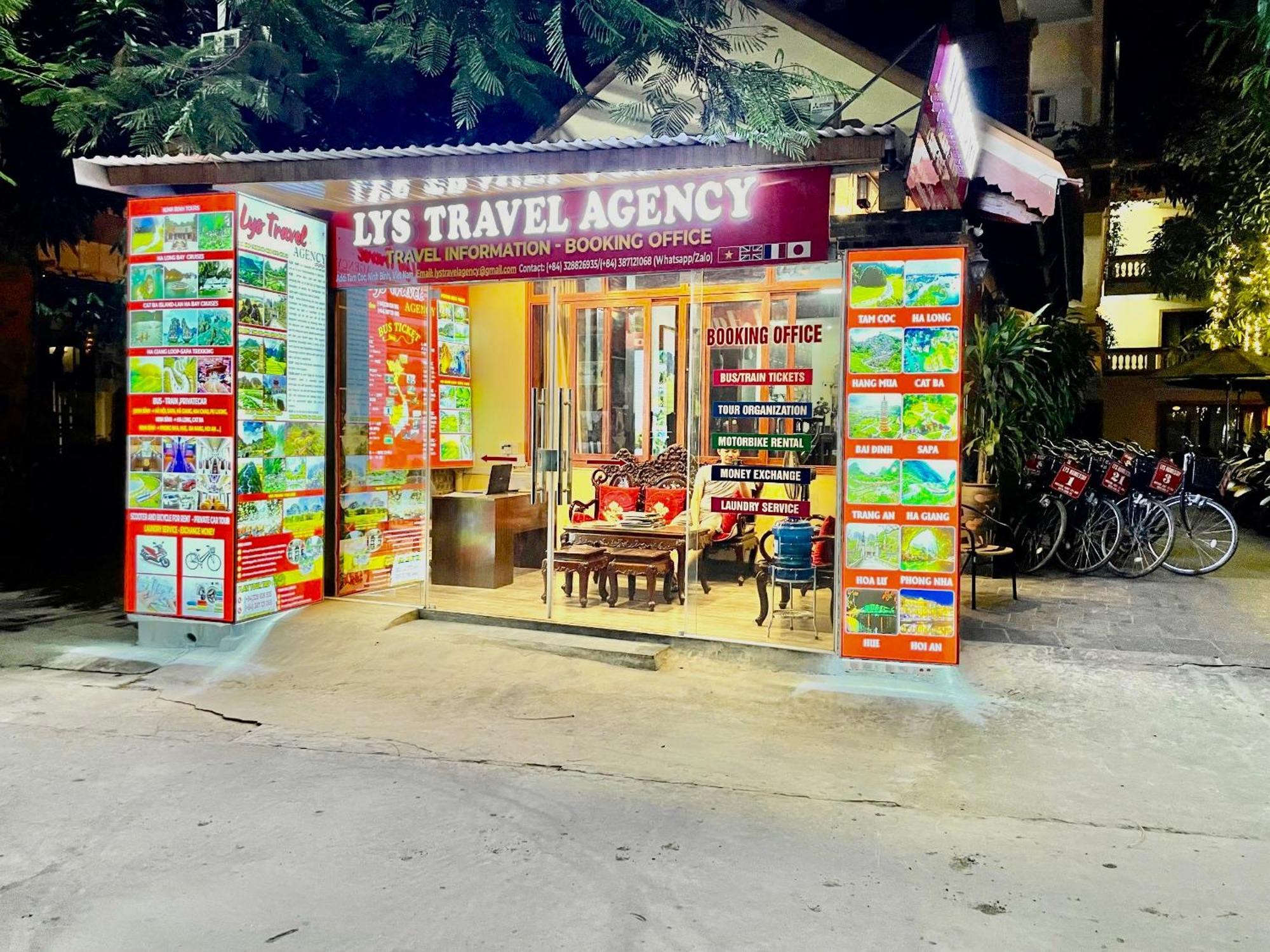 Lys Homestay ニンビン エクステリア 写真